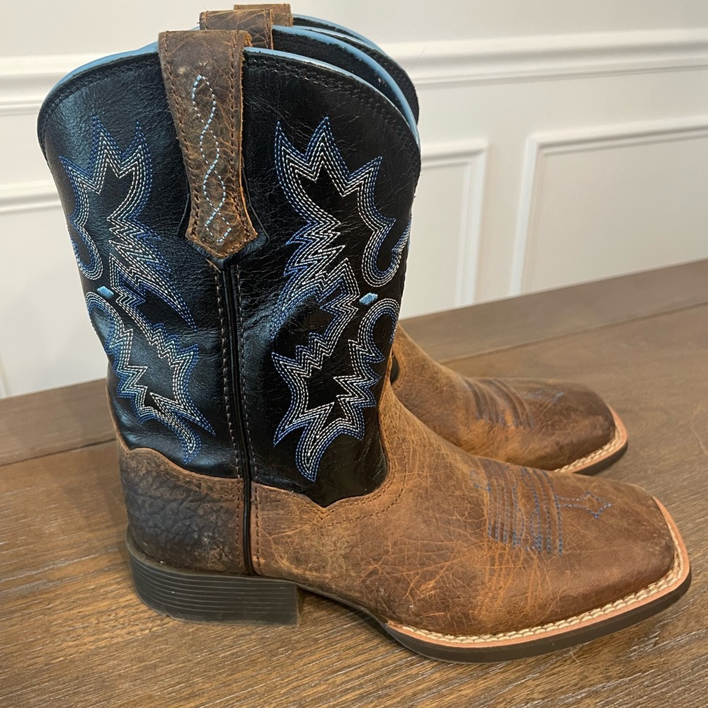 Ariat Tombstone Wide Square Toe Western Boot